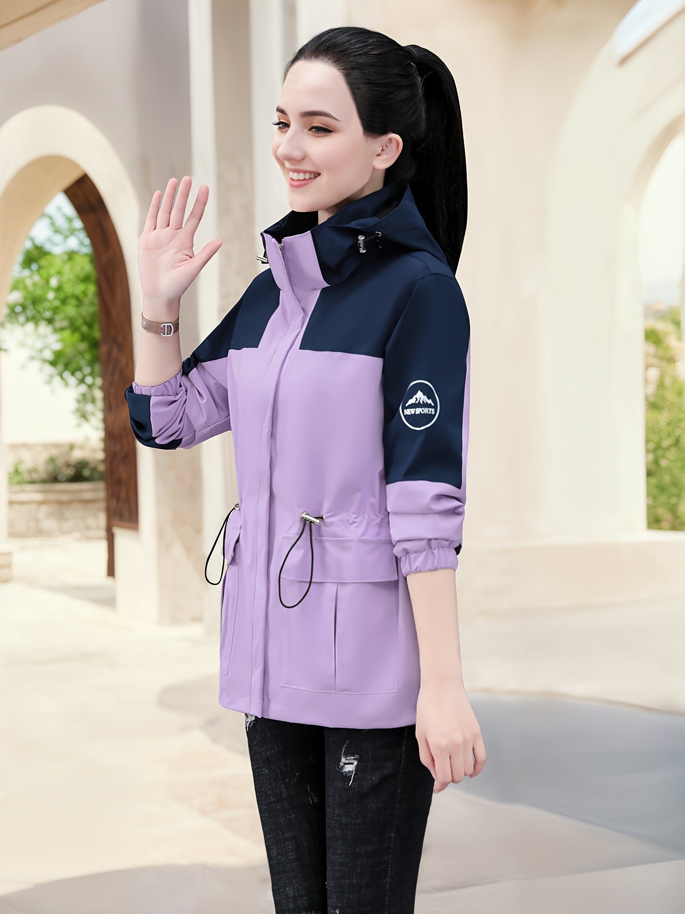 Femke | Damska casual wodoodporna kurtka outdoor z kapturem i designem w kolorowe bloki