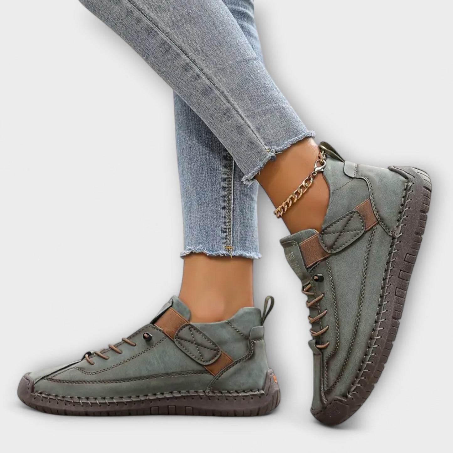 Ponadczasowe Sneakersy Chelsea