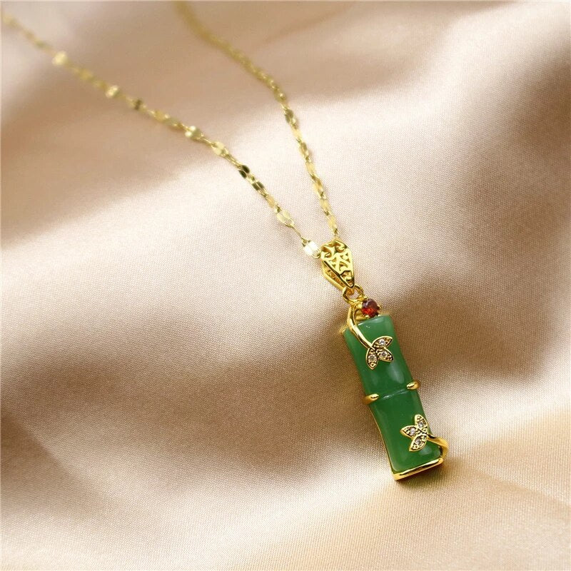 Amulet Jadeitowy Naszyjnik