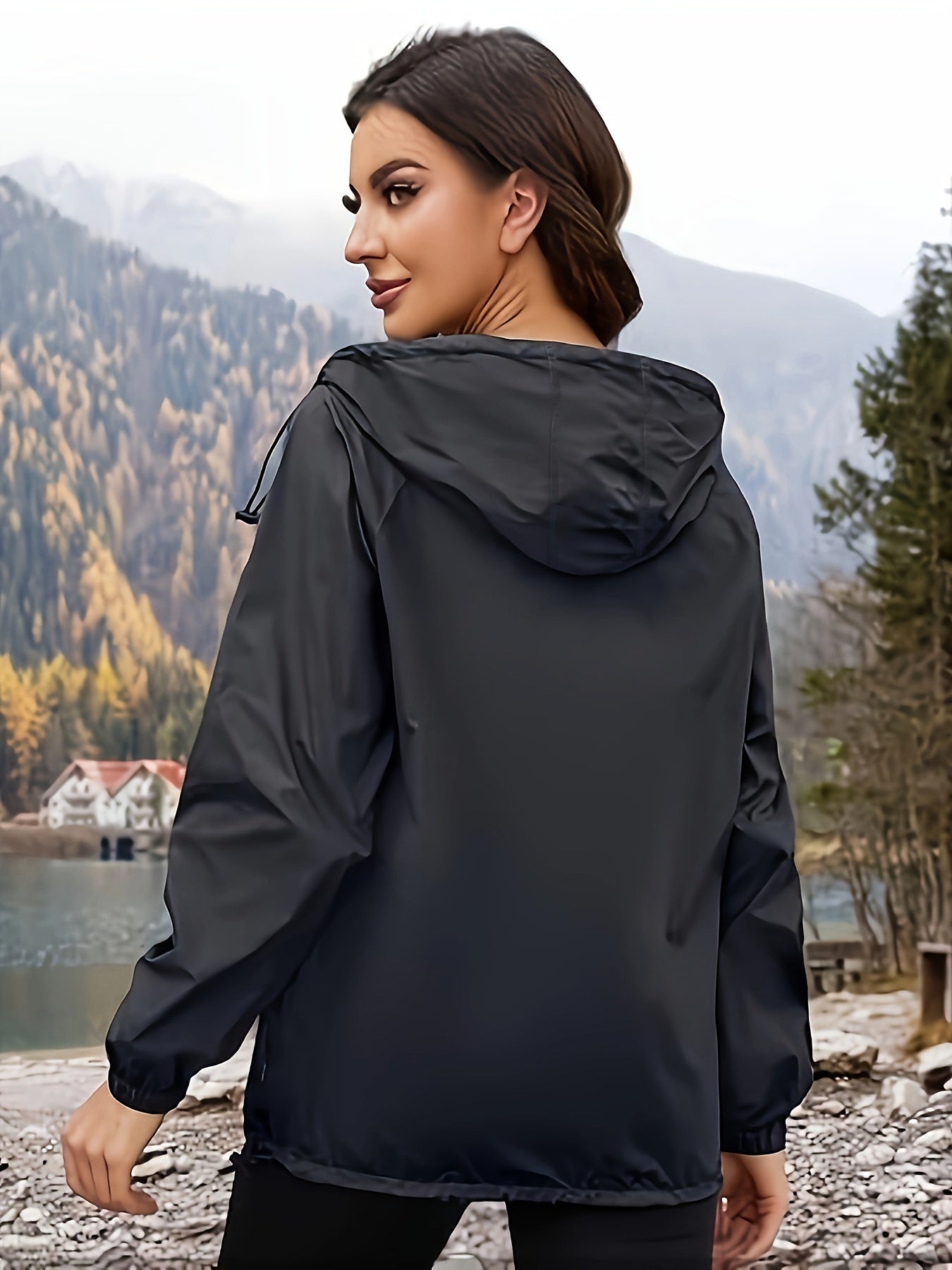 Nina | Kurtka sportowa plus size z kapturem