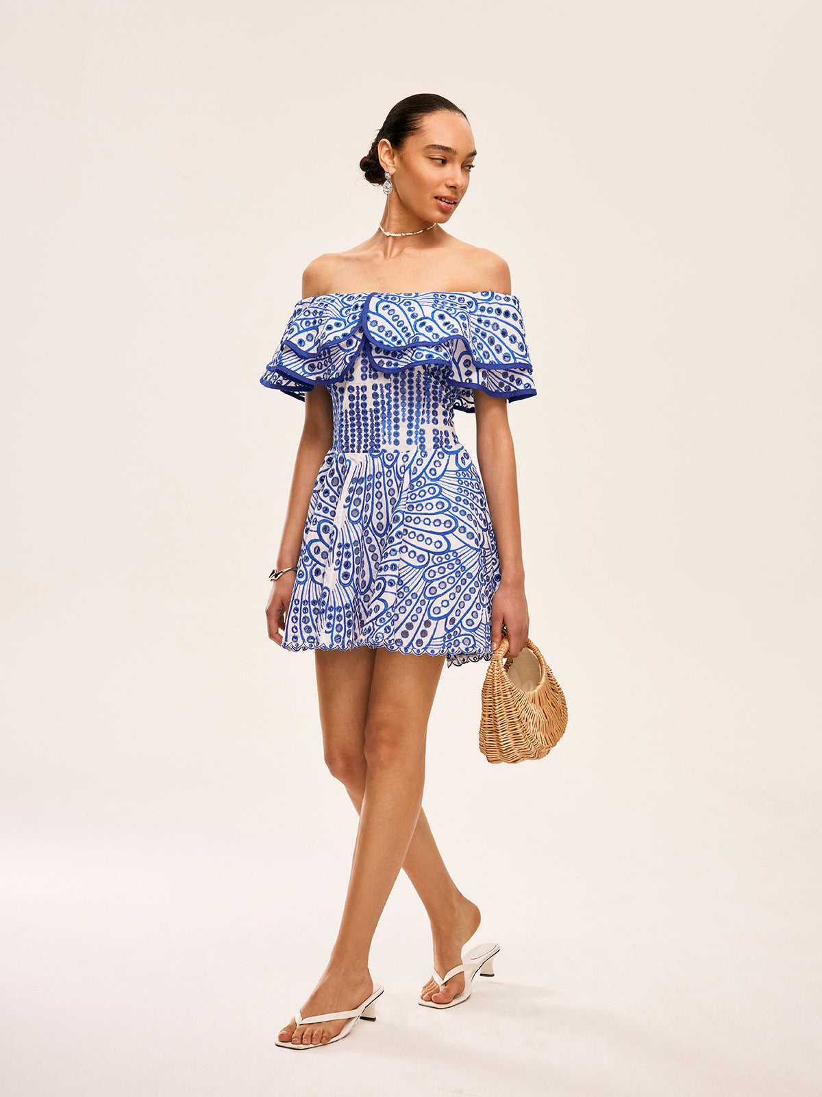 Hanna - Półprzezroczysta sukienka off-shoulder z falbanami