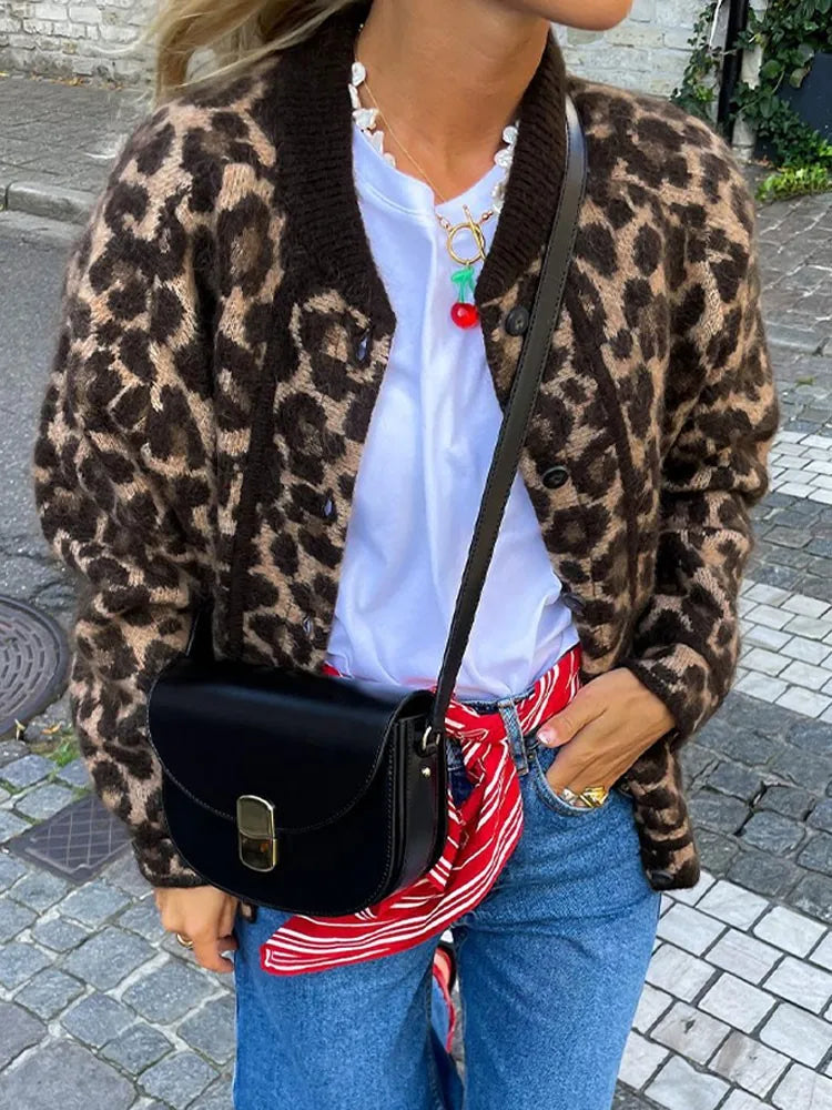 Damen Strick-Cardigan mit Leopardenmuster – Trendige Knopfjacke für den Alltag