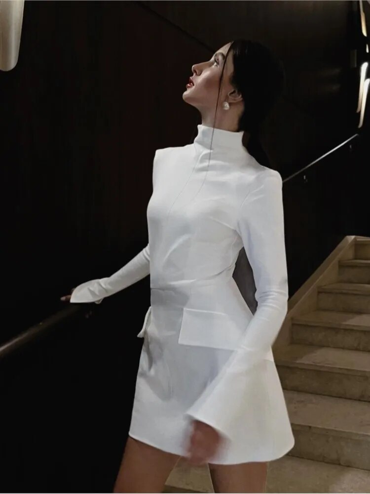 Marit | Elegancka sukienka damska z kołnierzem i długimi rękawami