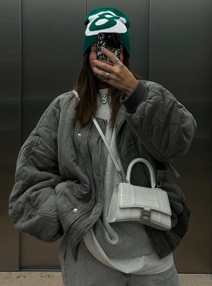 Oversize Pikowana Kurtka Bomberka - Styl i Komfort na Co Dzień