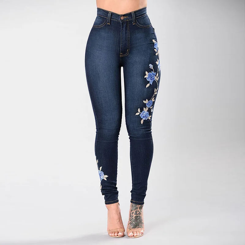 Diana™ Jeansy z haftem