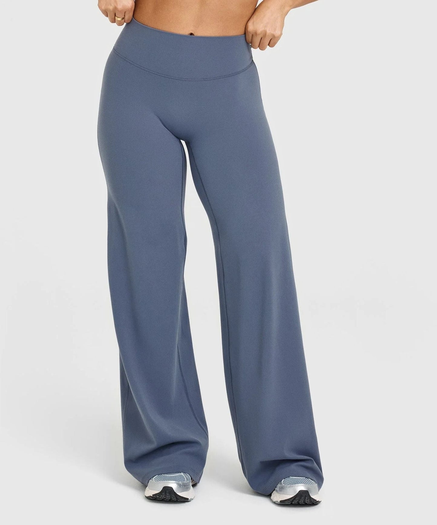 FlowFit Elite - Wyglądaj Beztrosko Elegancko, Czując Się Jak w Chmurze