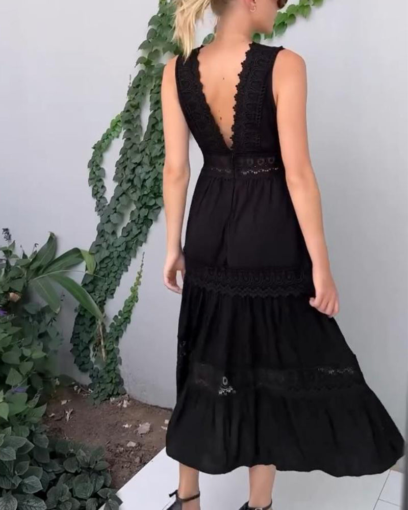 Ninfea | Bezrękawnikowa Sukienka Midi w Stylu Boho z Koronkowymi Detalami