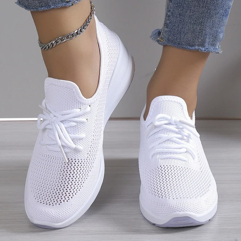 MILA | Sneakersy ortopedyczne Comfort+