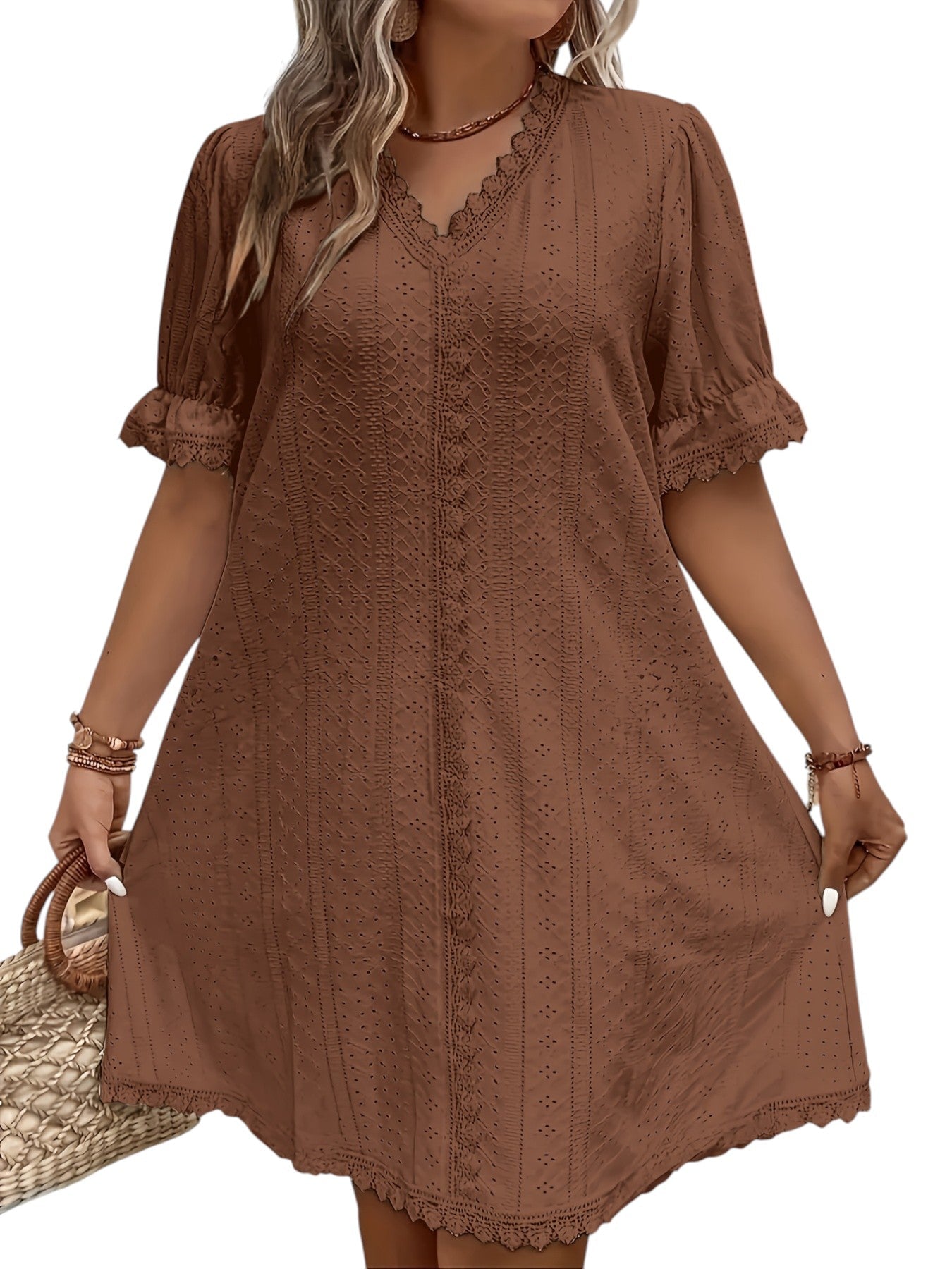 Sukienka damska plus size – z dekoltem V i eleganckim krojem