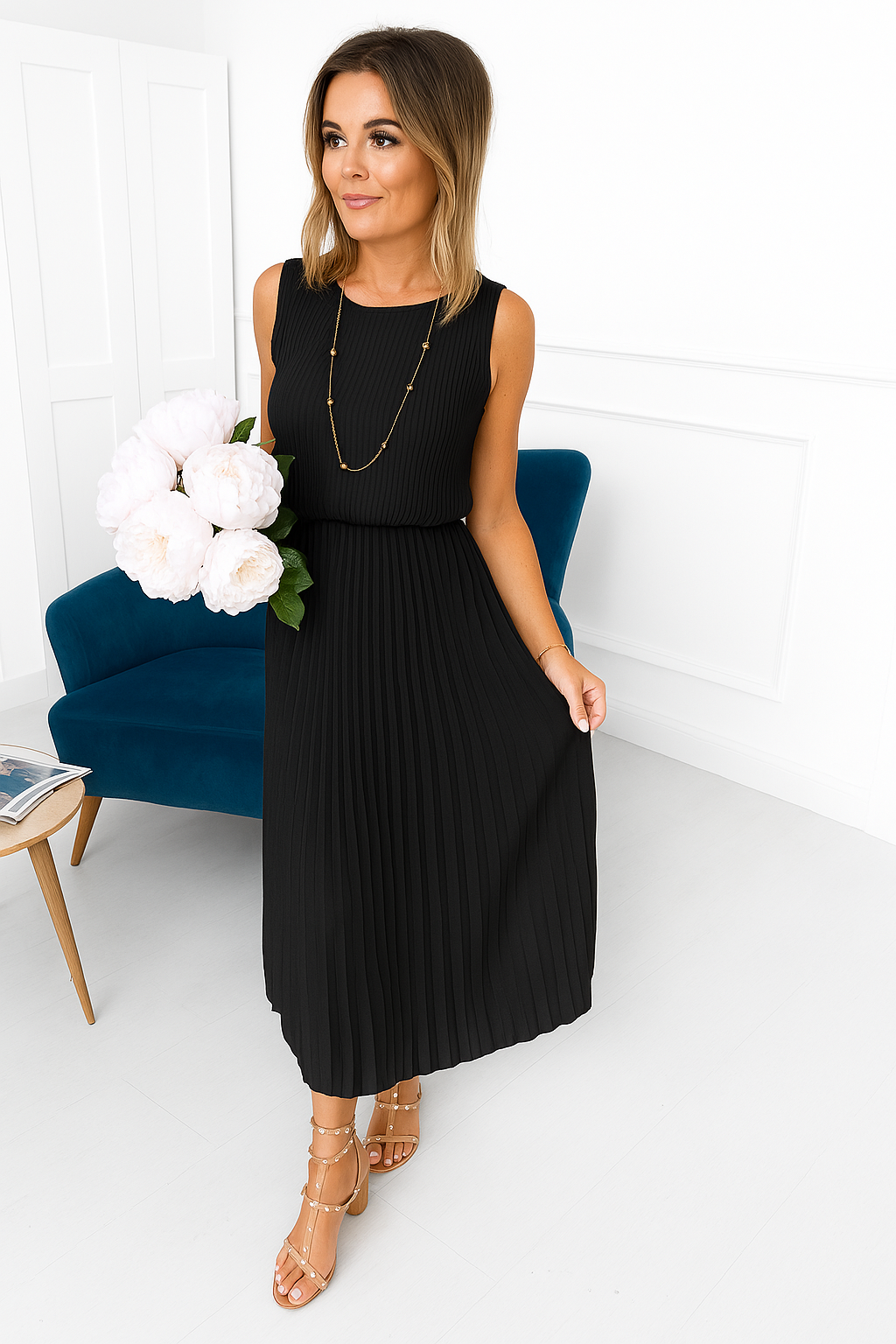 Sukienka Linette dla kobiet – stylowa i lekka