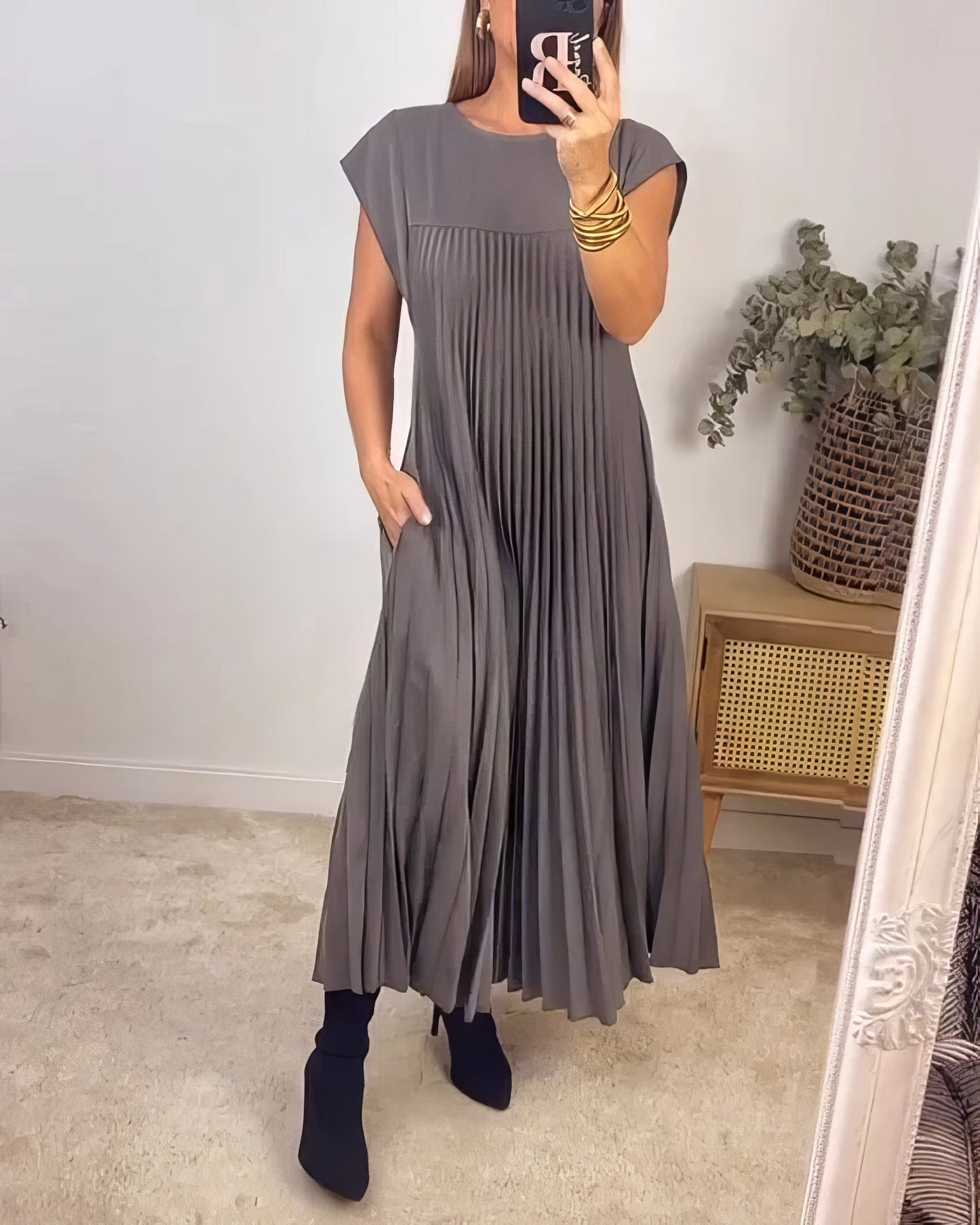 LIVIA - PLECIONE SUKIENKA