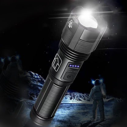 UltraFlash™️ - Wodoodporna Ultra Jasna Latarka | Zasięg 500m