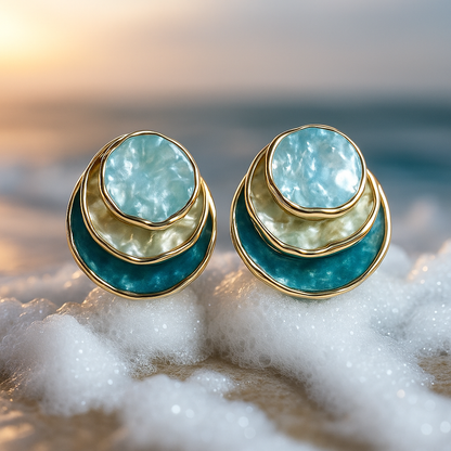 Lucy | Kolczyki z muszli oceanicznej – biżuteria warstwowa