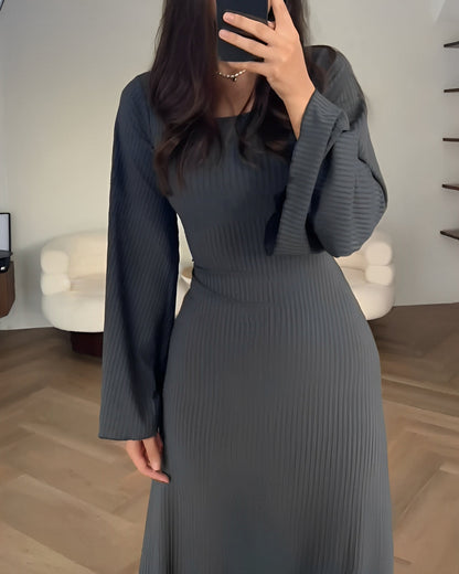 CHRISTINA - ELEGANCKA SUKIENKA MAXI
