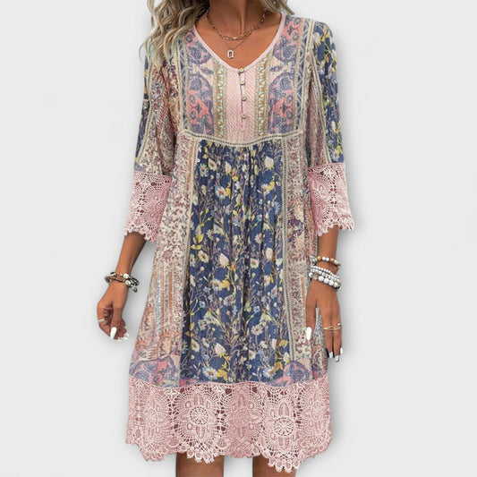 Casey - Boho-sukienka z koronką i vintage wzorem kwiatowym