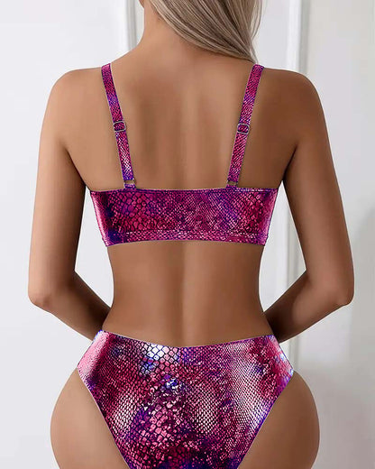 Bikini z nadrukiem węża i wiązaniem na klatce piersiowej, wysokim stanem i trójkątem