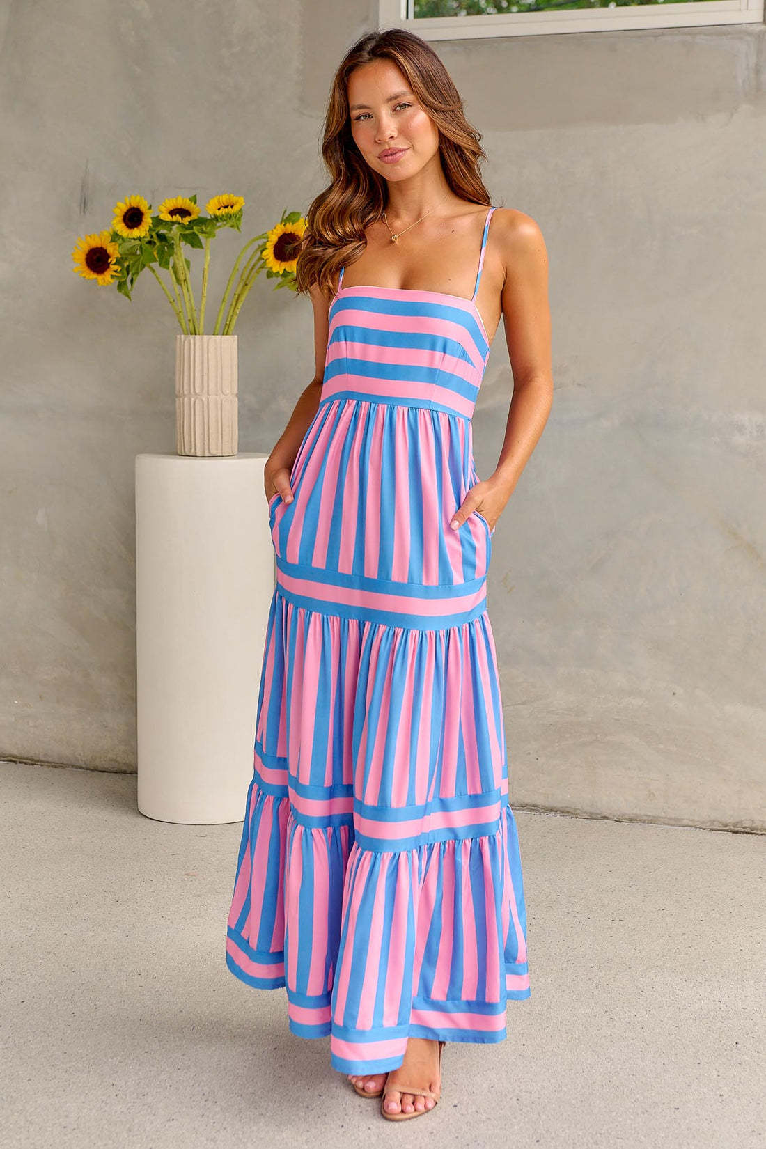 Sukienka Maxi Coastal Vibes – Komfort i Kolor w Jednym