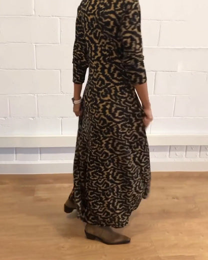 Elegancka maxi sukienka z długimi rękawami