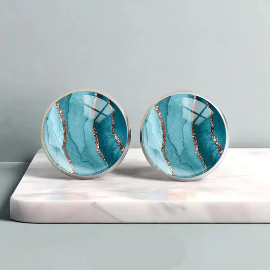 Kolczyki okrągłe – Turkusowy wzór artystyczny ze złotymi akcentami