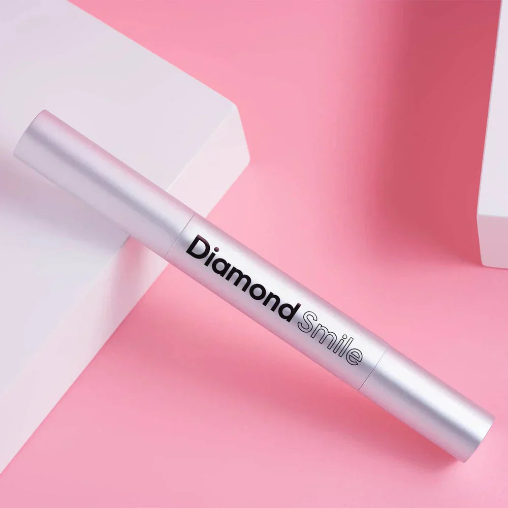 1+1 GRATIS | Pióro do wybielania zębów Diamond Smile