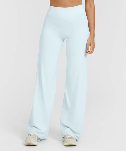 FlowFit Elite - Wyglądaj bez wysiłku elegancko, czując się jak w chmurze