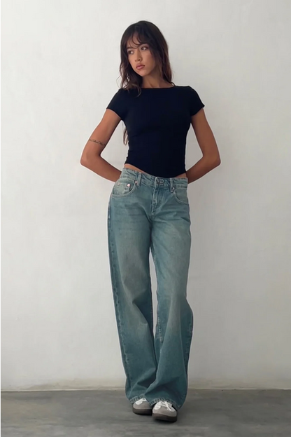 Lara | Modne i wygodne dżinsy low-rise z elastycznego denimu