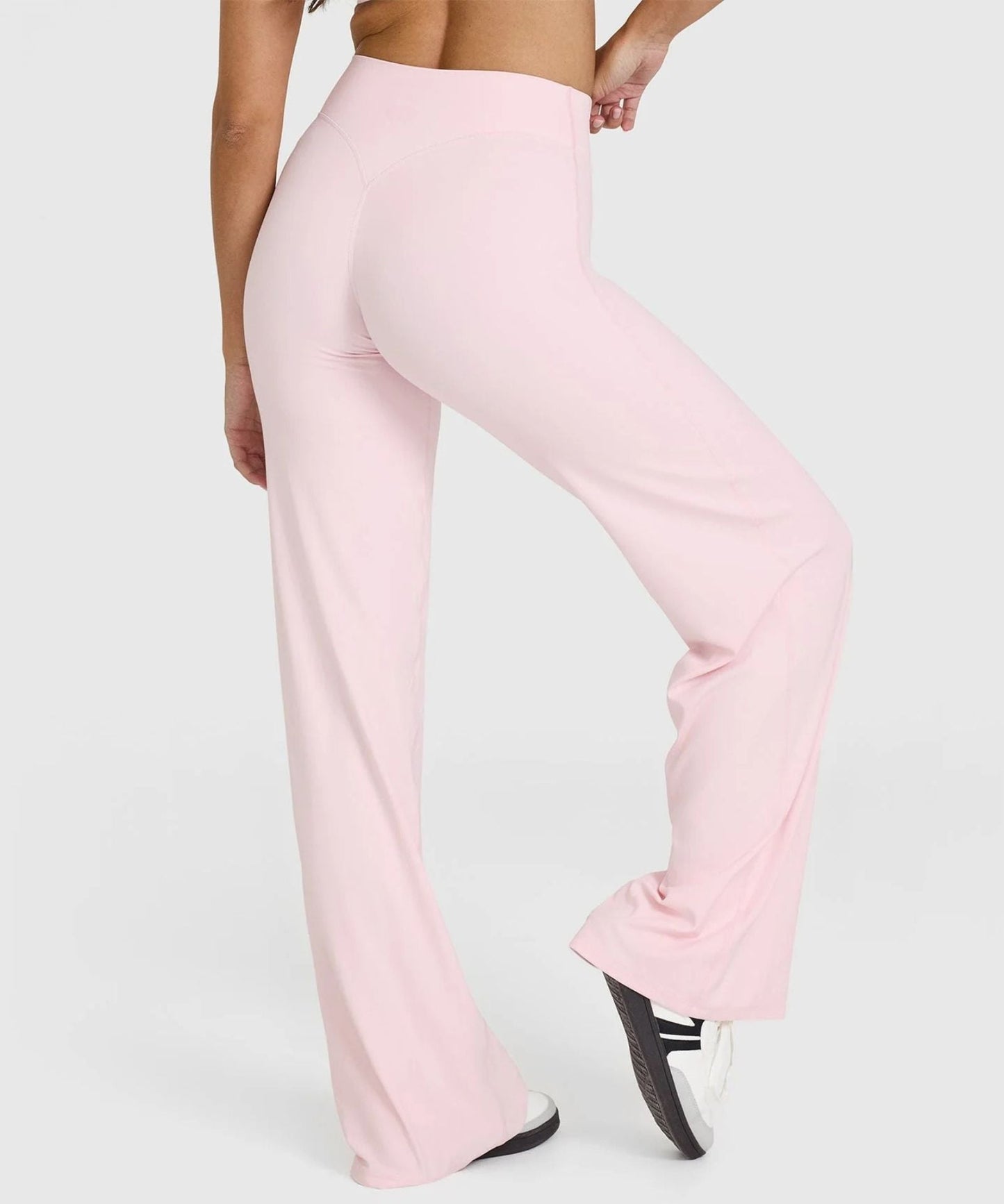 FlowFit Elite - Wyglądaj Beztrosko Elegancko, Czując Się Jak w Chmurze