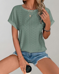 Lara | Luźna letnia bluzka z haftem w oczka | Elegancki top z haftem w oczka