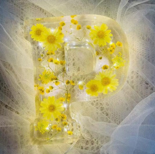Ręcznie robiona Kwiatowa Lampa Nocna dla Marzycielskiego Klimatu