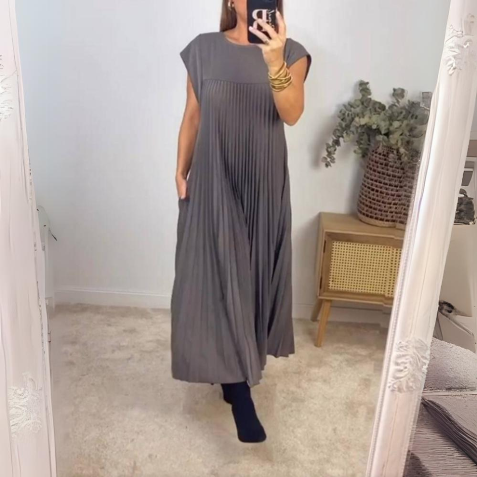 Florette | Elegancka plisowana sukienka z krótkim rękawem
