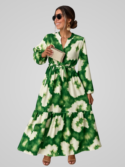 Jade | Boho Zielona Maxi Sukienka z Dekoltem w Szpic na Letnią Elegancję