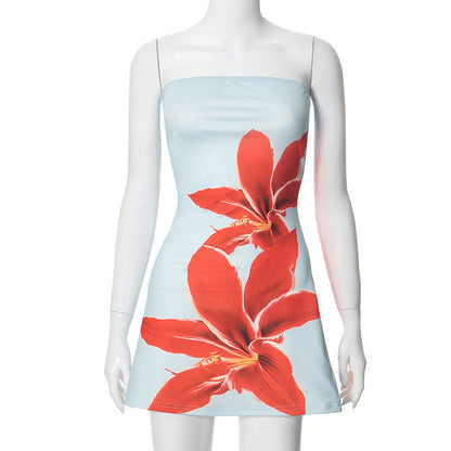 Sukienka damska – mini bez ramiączek w stylu bodycon