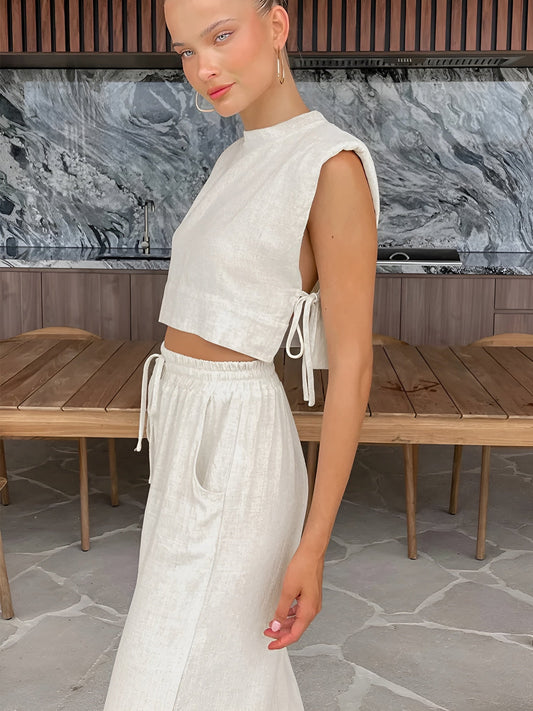 Zestaw Léonie - Elegancki, dwuczęściowy letni zestaw lniany dla kobiet (krótki top + spodnie)