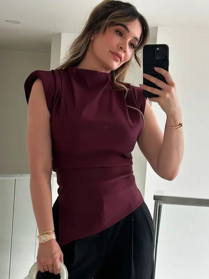 Karoline™ | Elegancka bezrękawnik z fałdami