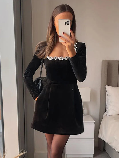 Elara™ | Elegancka sukienka z akcentowanym kołnierzem
