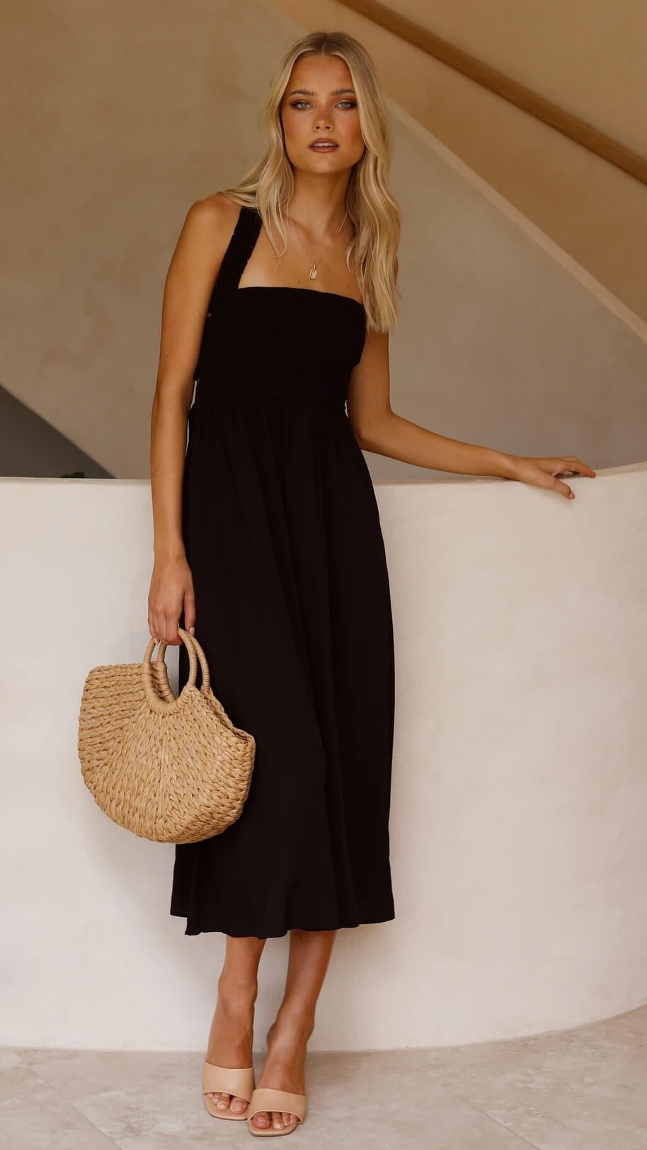 Laida - Glamourystyczna Maxi sukienka dla kobiet