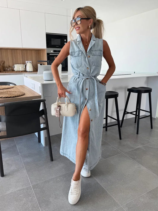 DANIËLA – WYGODNA SUKIENKA DENIM BEZ RĘKAWÓW