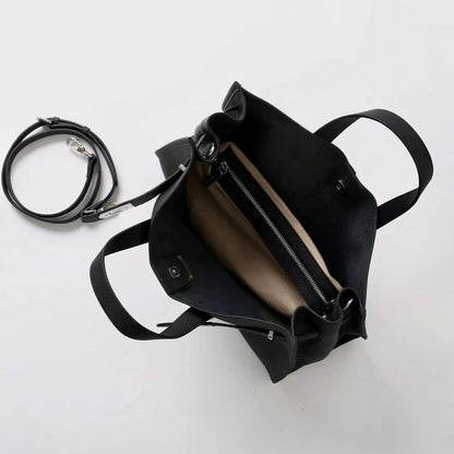 Torebka damska – Klasyczny design i eleganckie wykończenie