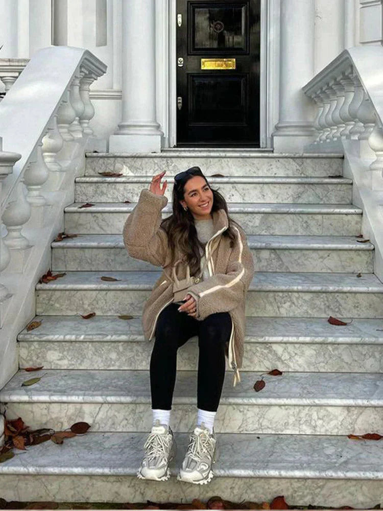 Kamila | Oversize'owy płaszcz Teddy