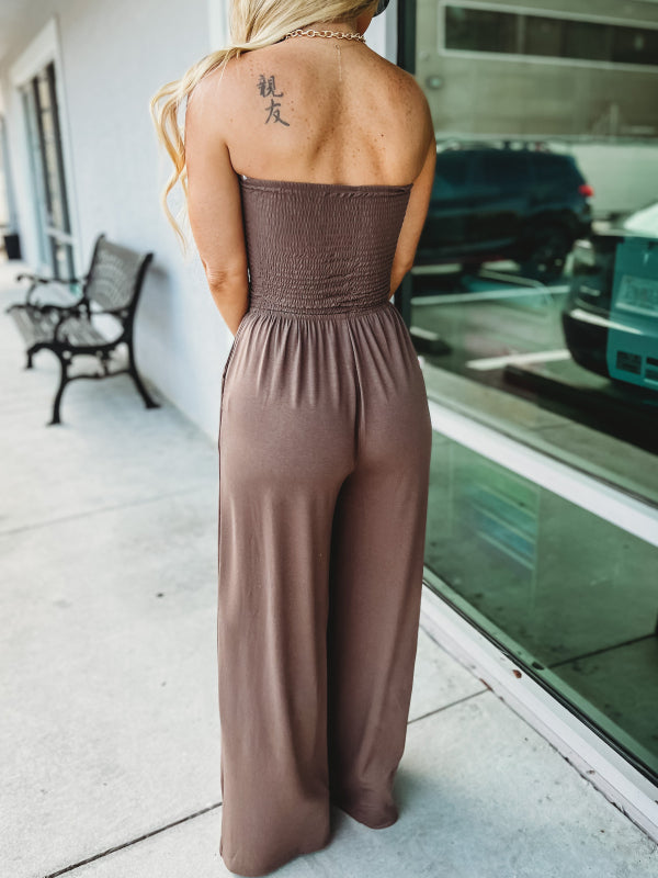 Jumpsuit z odkrytymi ramionami