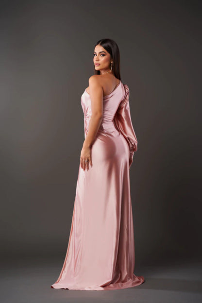 Becca | Sukienka Maxi na Jedno Ramię – Satynowy Styl