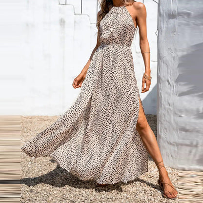 Kobieta Sukienka maxi z halterem i A-liniowym krojem – elegancja i lekkość na letnie wydarzenia