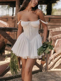 Legesygt korsettkjole – Feminint & Elegant look