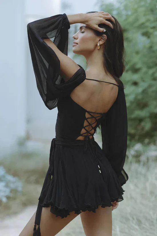 Naomi – Lekka Sukienka z Otwarty Miękkim Rękawem