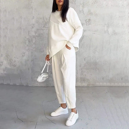 Ava™ | Bluza z długim rękawem i spodnie – stylowy i wygodny zestaw