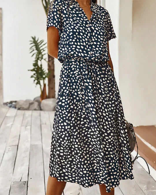 Sukienka damska – midi Clara z eleganckim wzorem w punkty