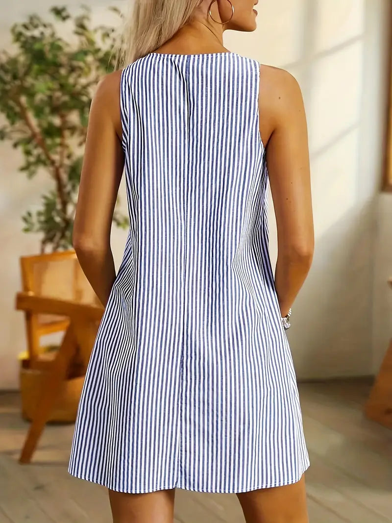 Sukienka damska – mini z guzikami w stylu casual