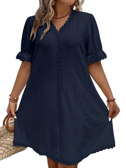 Sukienka damska plus size – z dekoltem V i eleganckim krojem