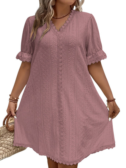 Sukienka damska plus size – z dekoltem V i eleganckim krojem