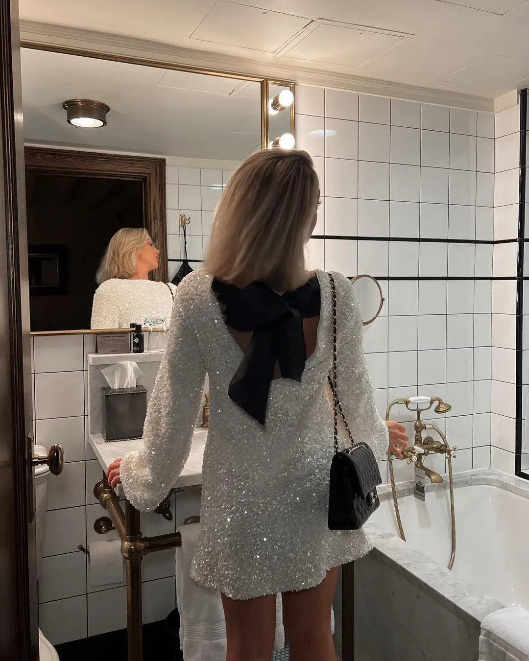 Lilian™ | Elegancka Sukienka Mini z Kokardą